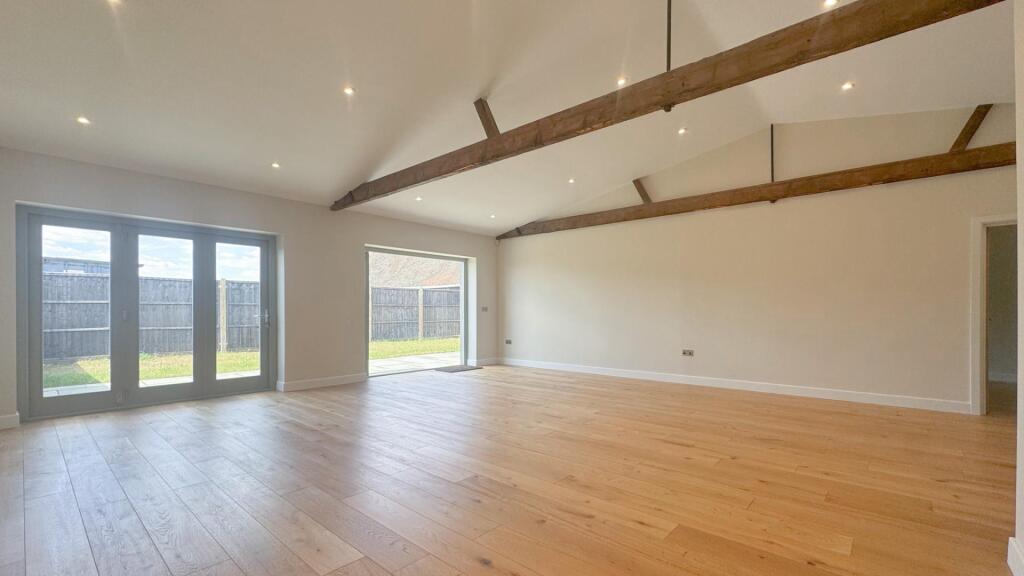 House in Chelmsford - View 2
