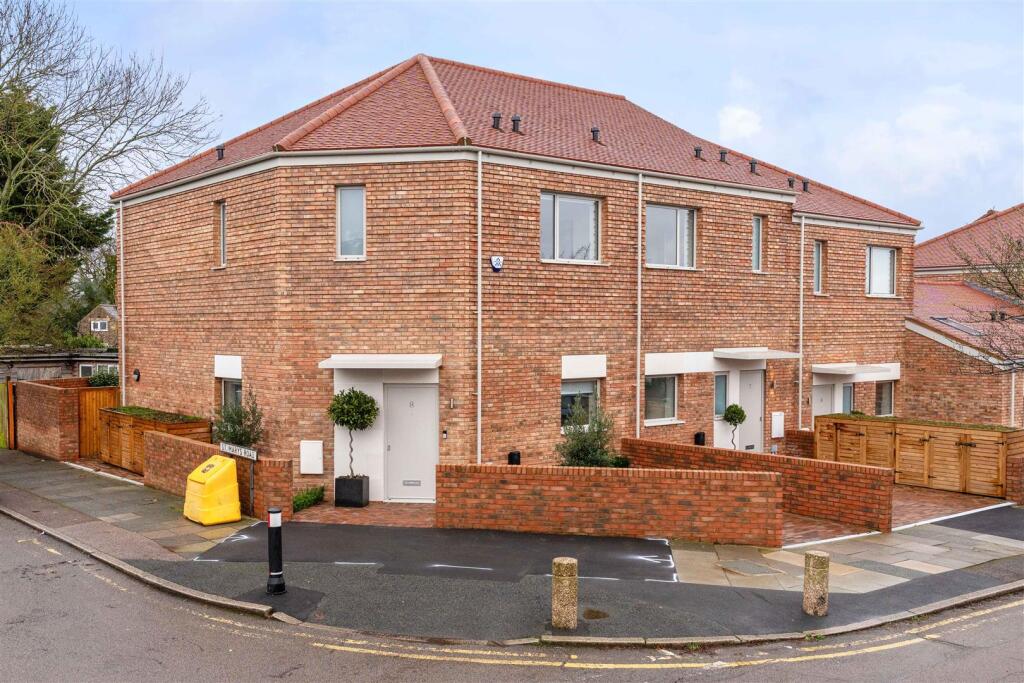 Main image of property: Plot 1, Burlington Place, Barnet