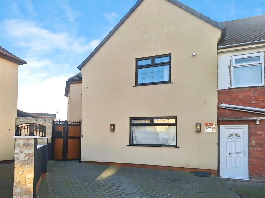 Main image of property: Short Street, Nuneaton, Warwickshire, CV10