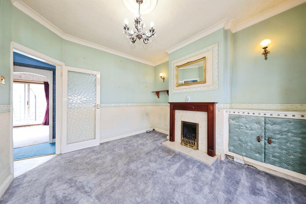 Ward Grove, Wolverhampton - View 4