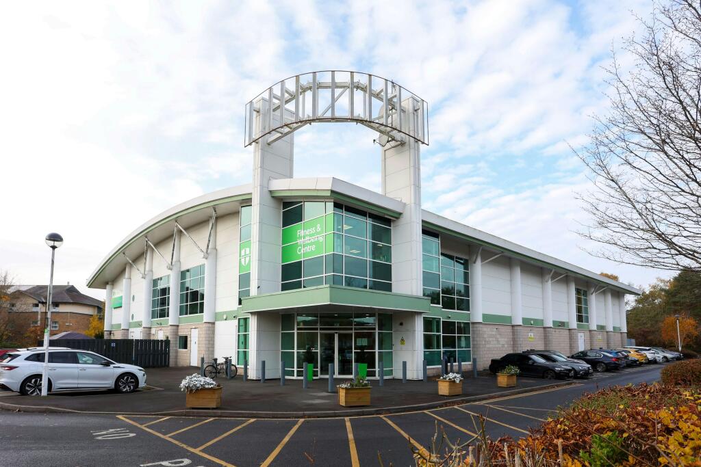 61125  Wolverhampton BP  GROUND STILLS 42.jpg