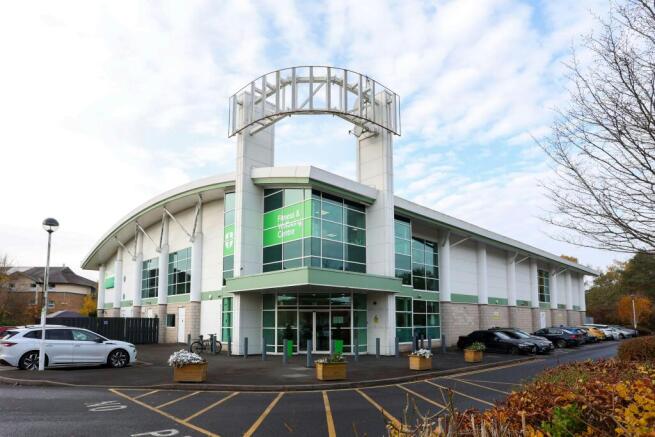 61125  Wolverhampton BP  GROUND STILLS 42.jpg