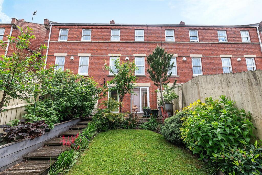 Main image of property: St. Laurence Gardens, Belper, Derbyshire, DE56