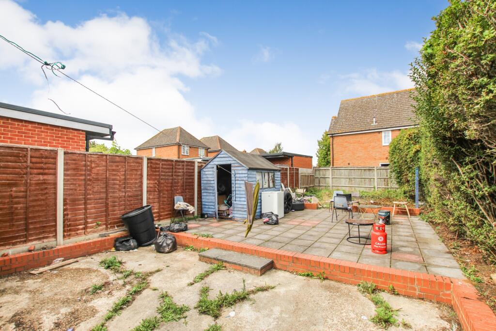 House in Southall - View 4