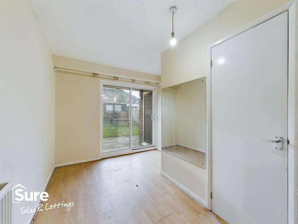 Westerdale, Hemel Hempstead, Hertfordshire, HP2 photo 2