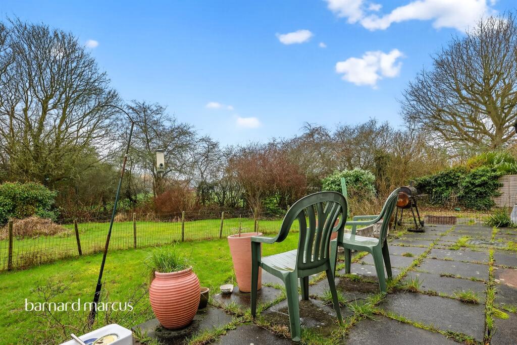Oakroyd Close, Potters Bar photo 4