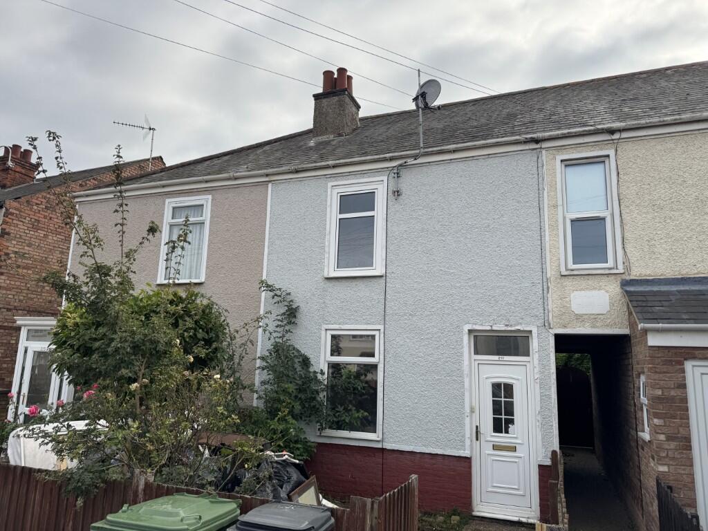3-bed terraced on 217 Saddlebow Road, King's Lynn, Norfolk PE30 5BW, £125,000