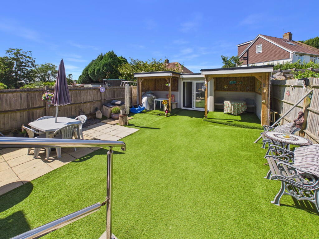 Millcross Road, Portslade photo 4