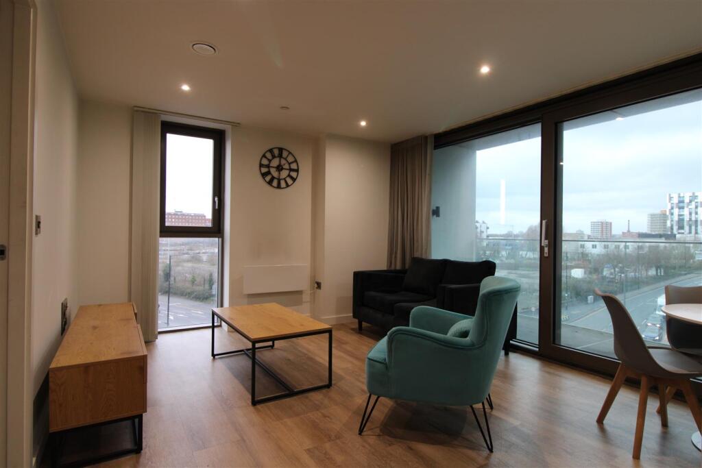 50 Store Street, Manchester photo 2