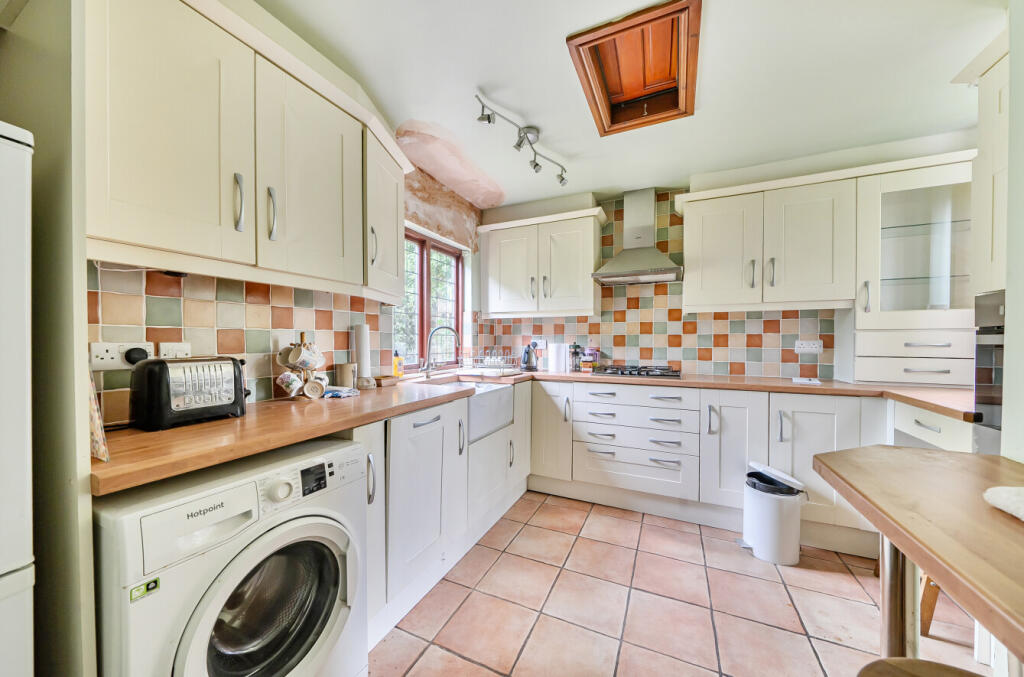House in Bradford - View 4