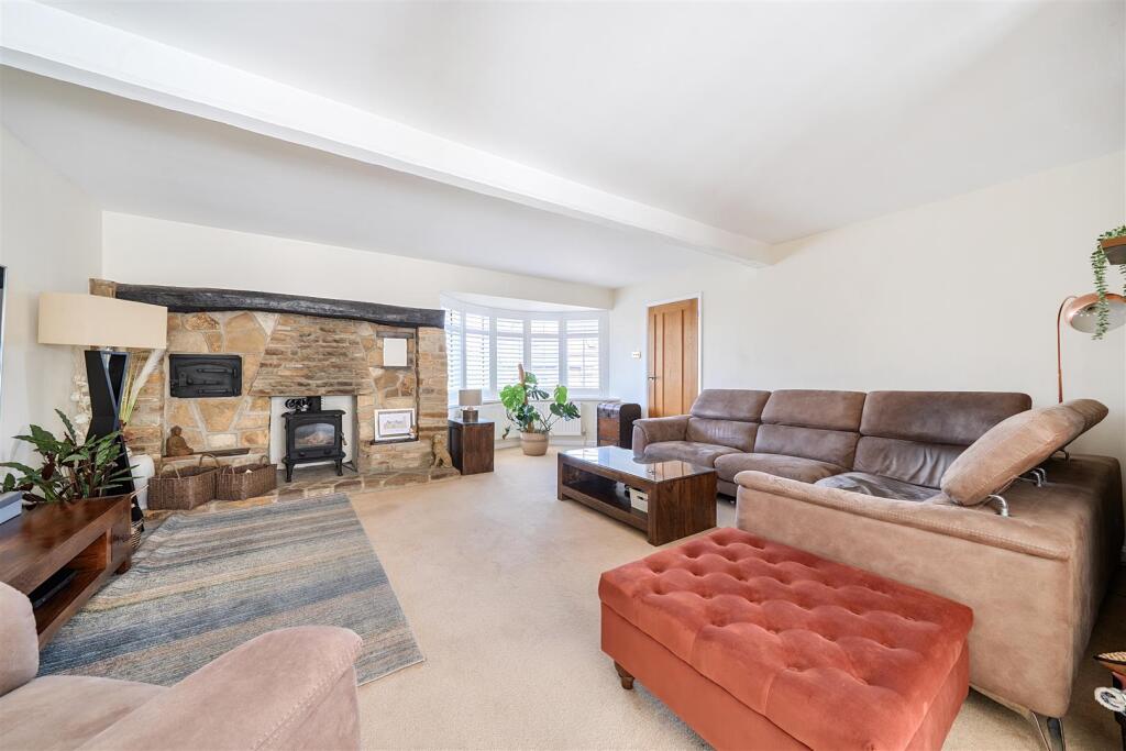 House in Pattishall, Fosters Booth - View 5