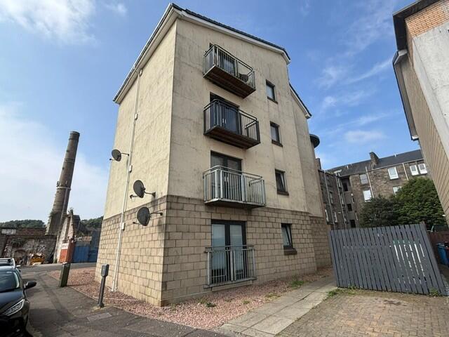 Main image of property: 4 West Court,DUNDEE,DD3 6QB