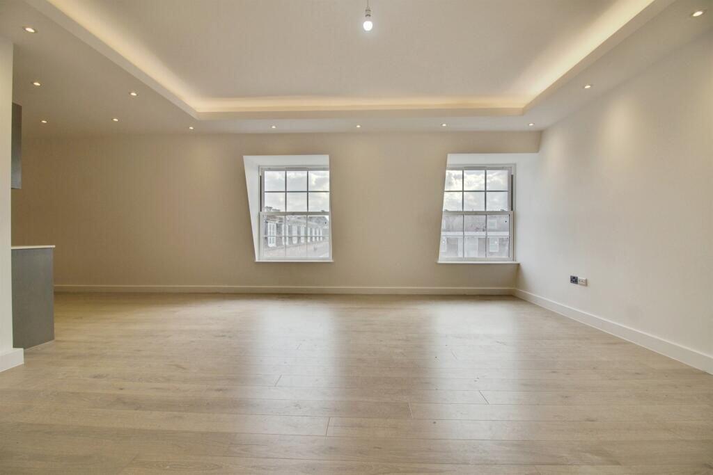 Additional image 16 of Apartment , Theodores Place, Stonehills, Welwyn Garden City