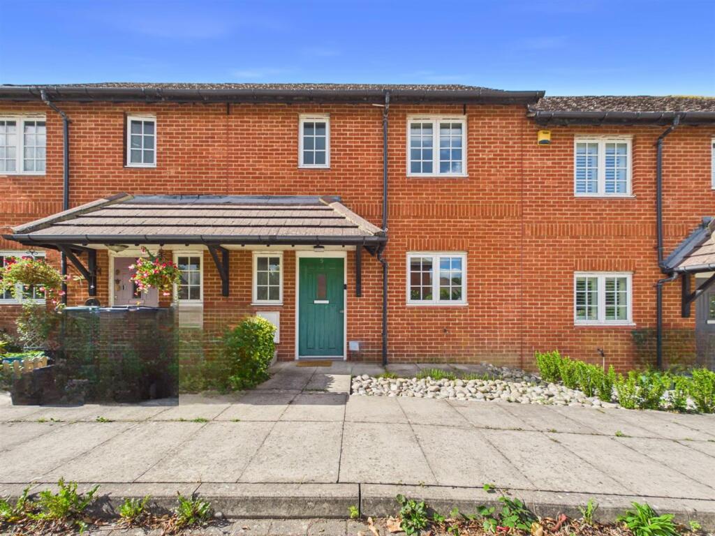Main image of property: Cherrytrees, Coulsdon