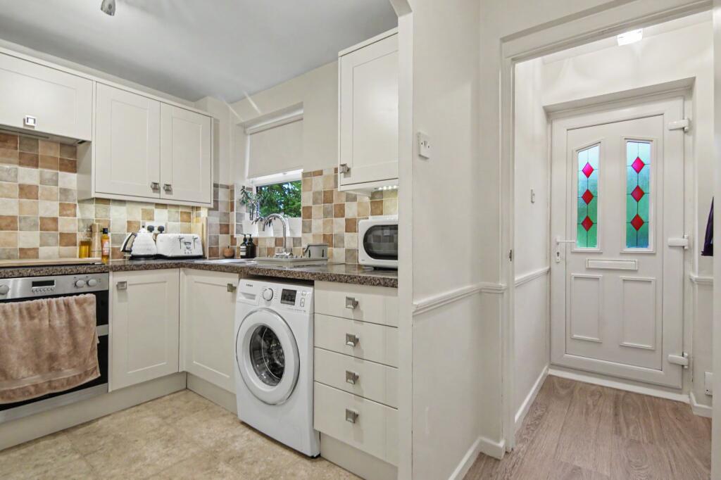 Cumbria Close, Coventry, CV1 photo 4