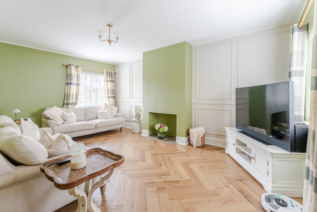 House in Claverham - View 5