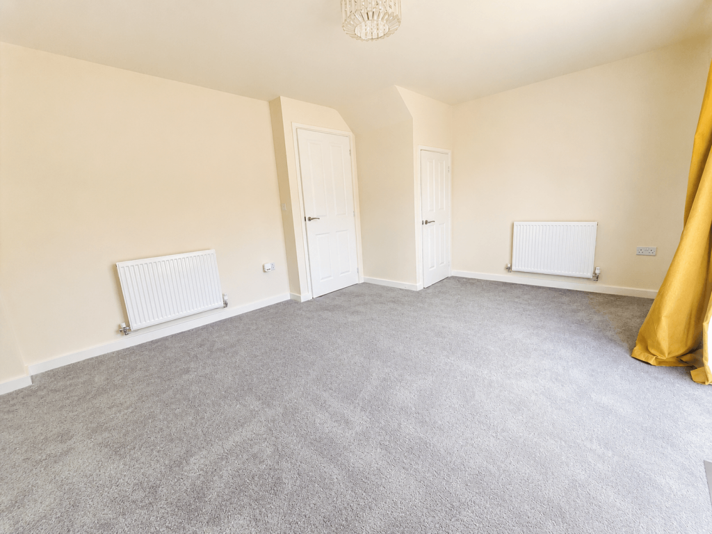 House in Coventry, Manor Farm Estate - More