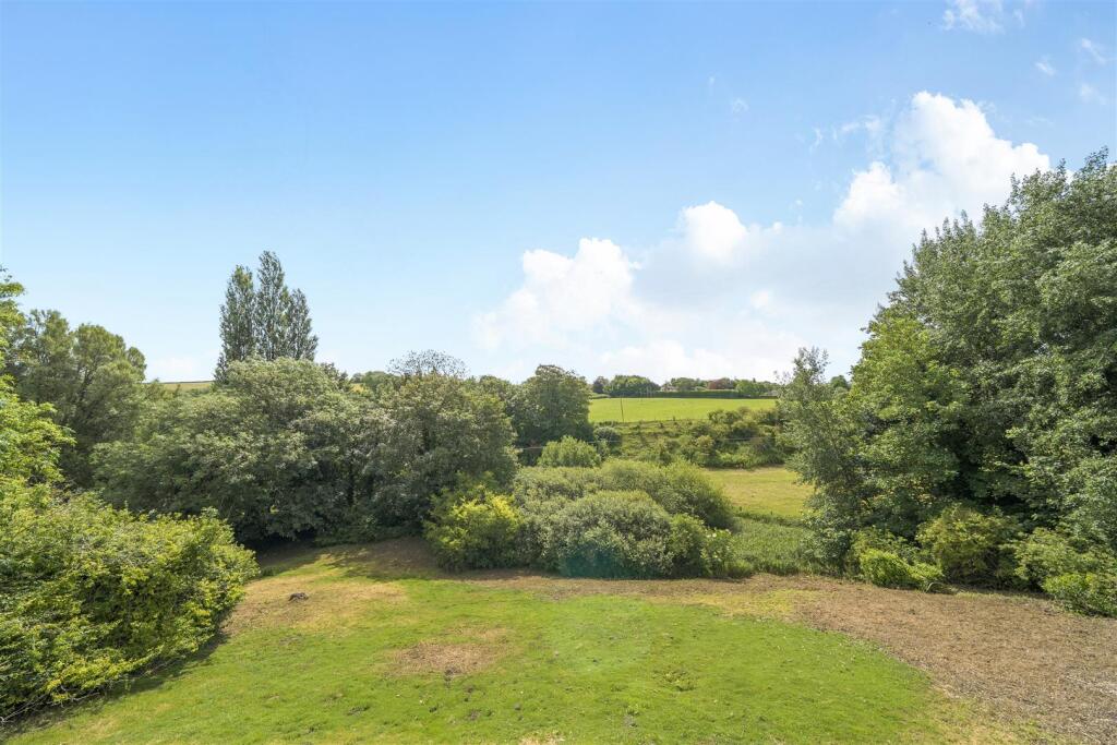 Burpham, Arundel photo 2