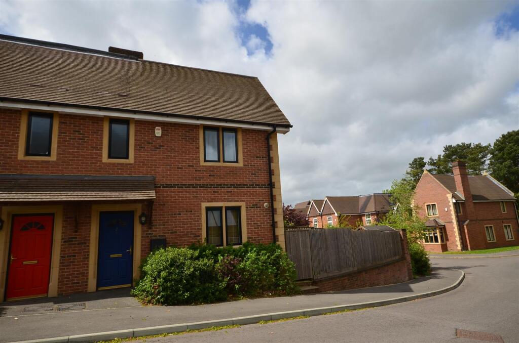 Main image of property: North Trade Road, Battle