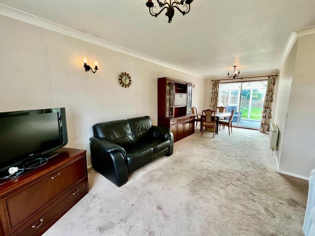 Crown Crescent, Ixworth photo 3