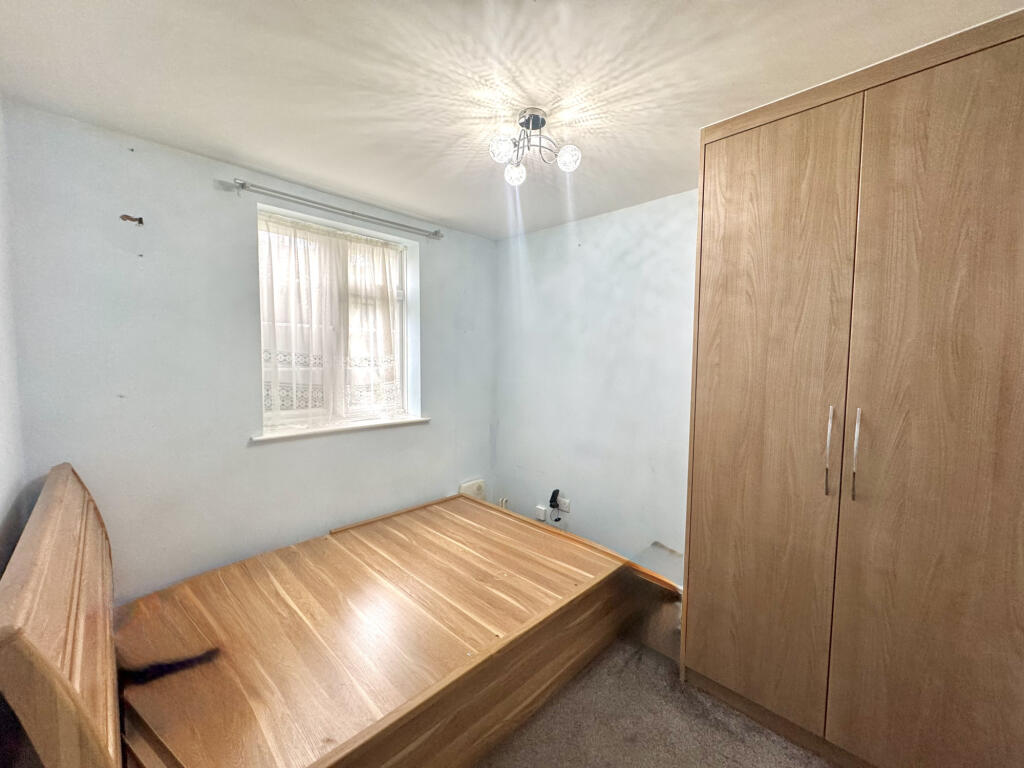 House in Southall - View 3