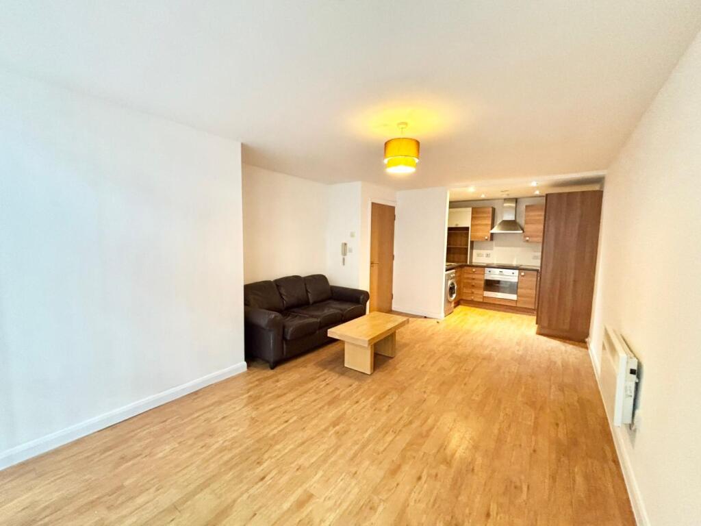 Apartment in Manchester - View 3