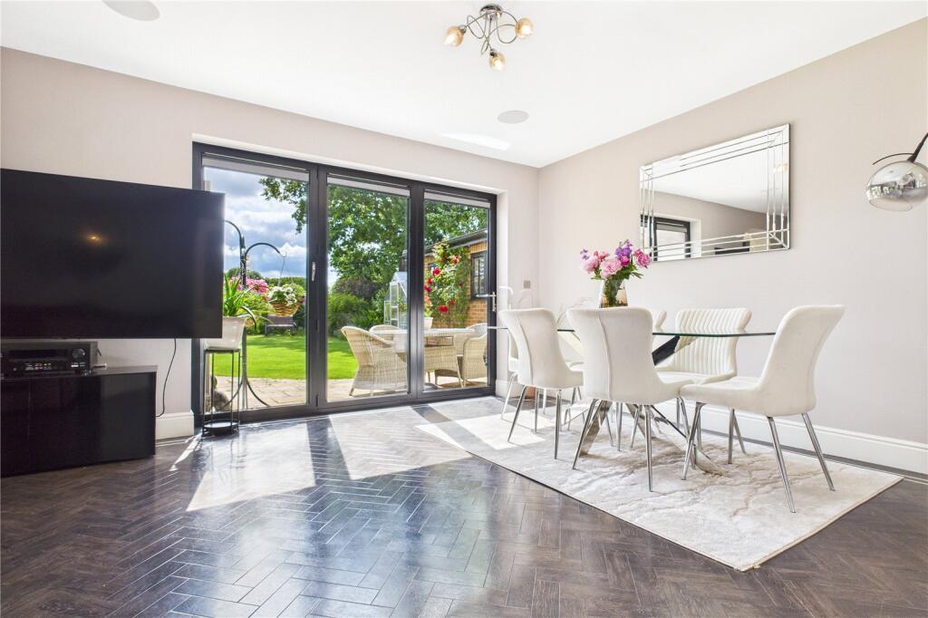 Clay Lane, Beenham, Reading, Berkshire, RG7 photo 4