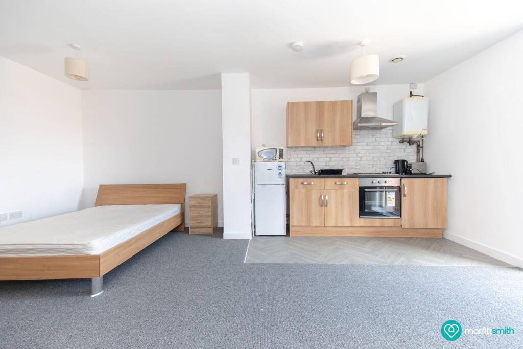 Apartment in Sheffield - View 5