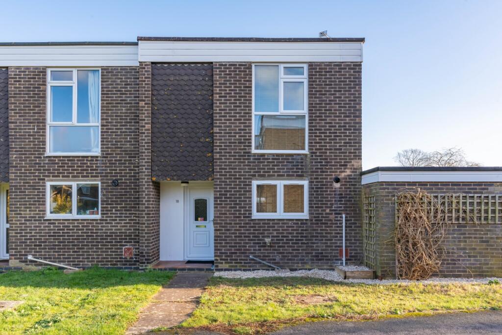 Main image of property: Plane Tree Way, Woodstock, Oxfordshire, OX20