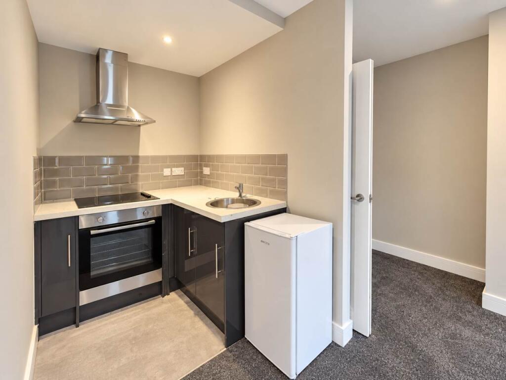 Apartment in Brighton - View 2