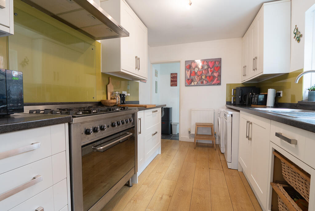 House in Southampton - View 4