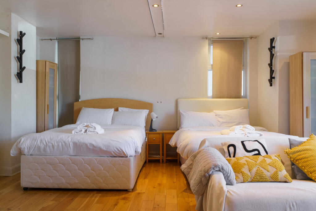 Studio flat for rent
