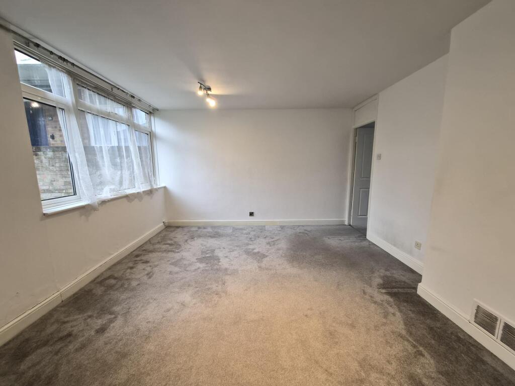 House in Chelmsford - View 3