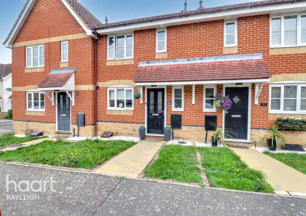 Main image of property: Heron Gardens, Rayleigh