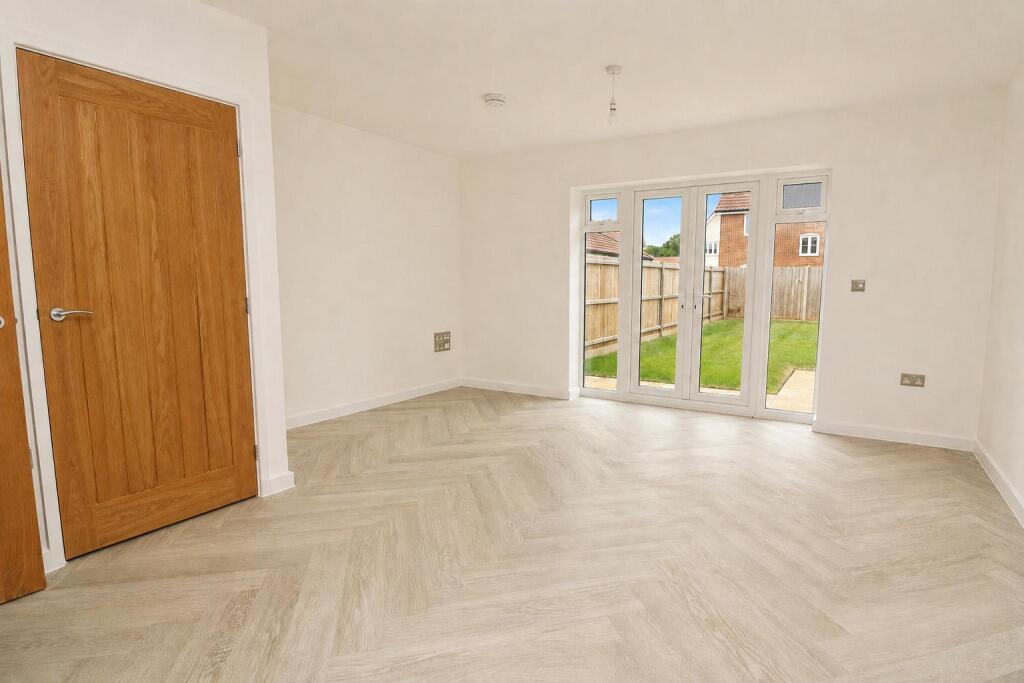 House in Chelmsford - View 4