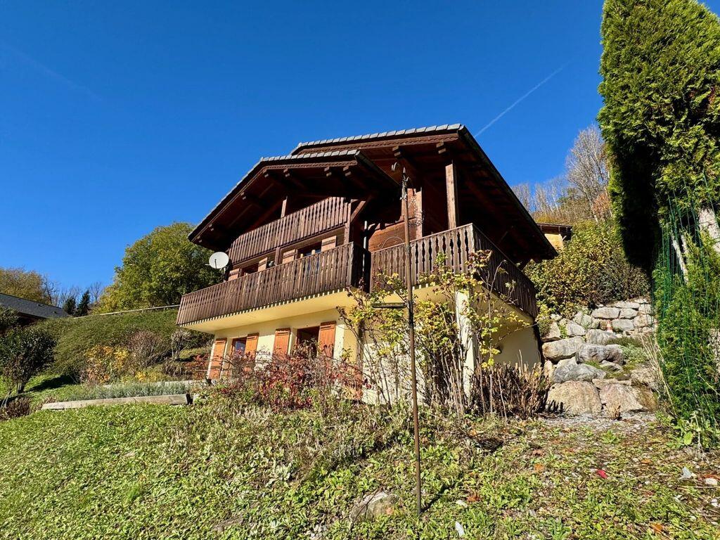 Main image of property: Chalet with split accommodation in Verchaix