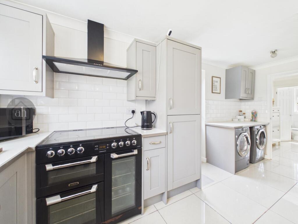 Plummer Close, Ixworth, photo 4