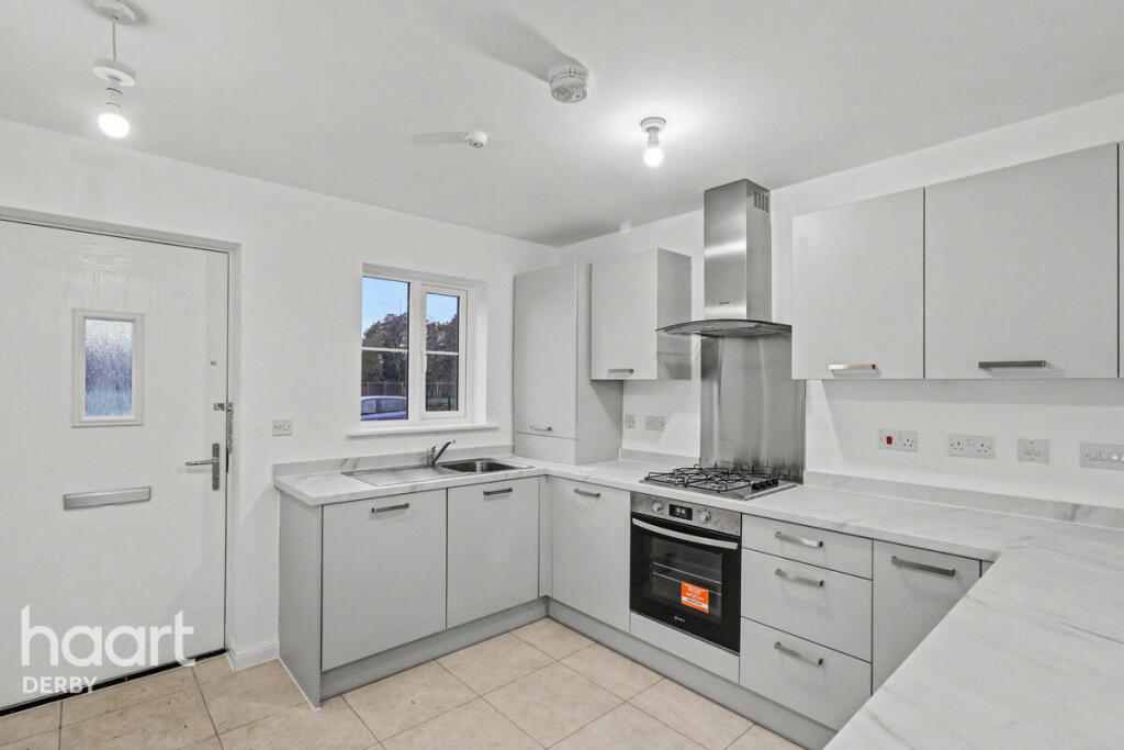54 Bradway Lane, Dracan Village, Burton-on-Trent photo 3