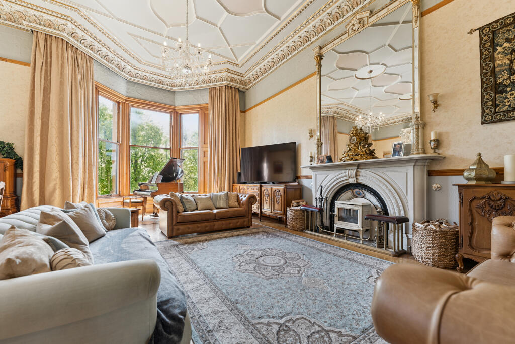 Apartment in Glasgow - View 5