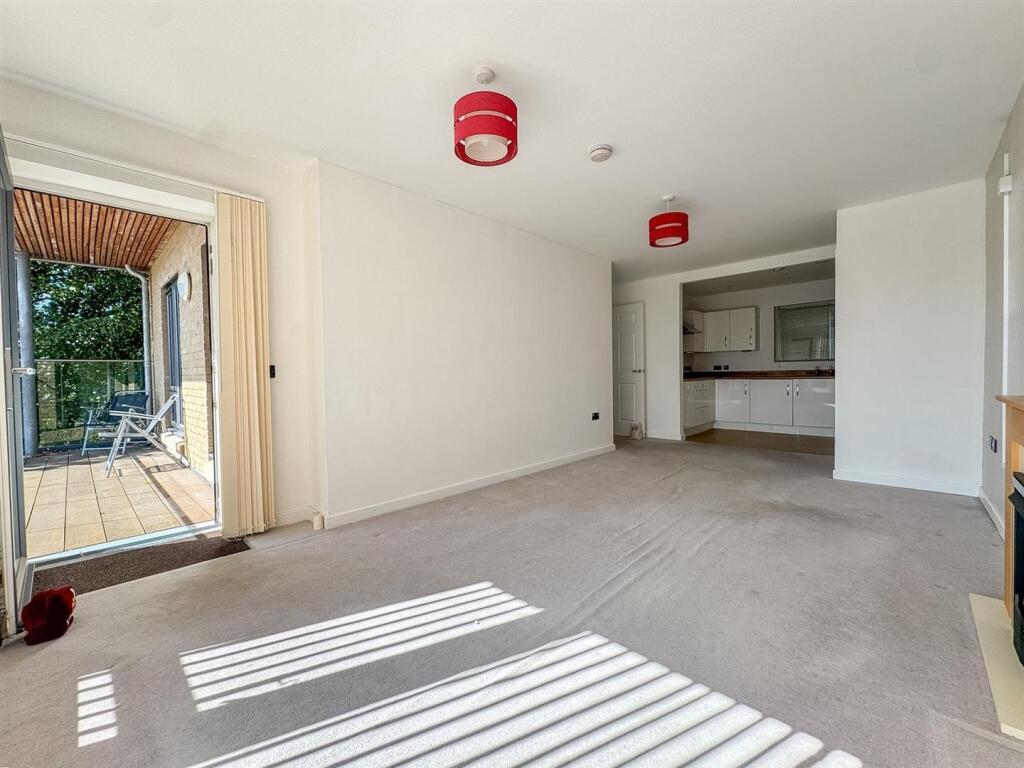 Apartment in Weston-super-Mare, Preanes Green - View 5
