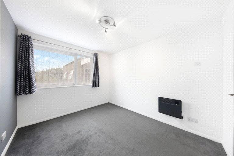 Apartment in London - View 3