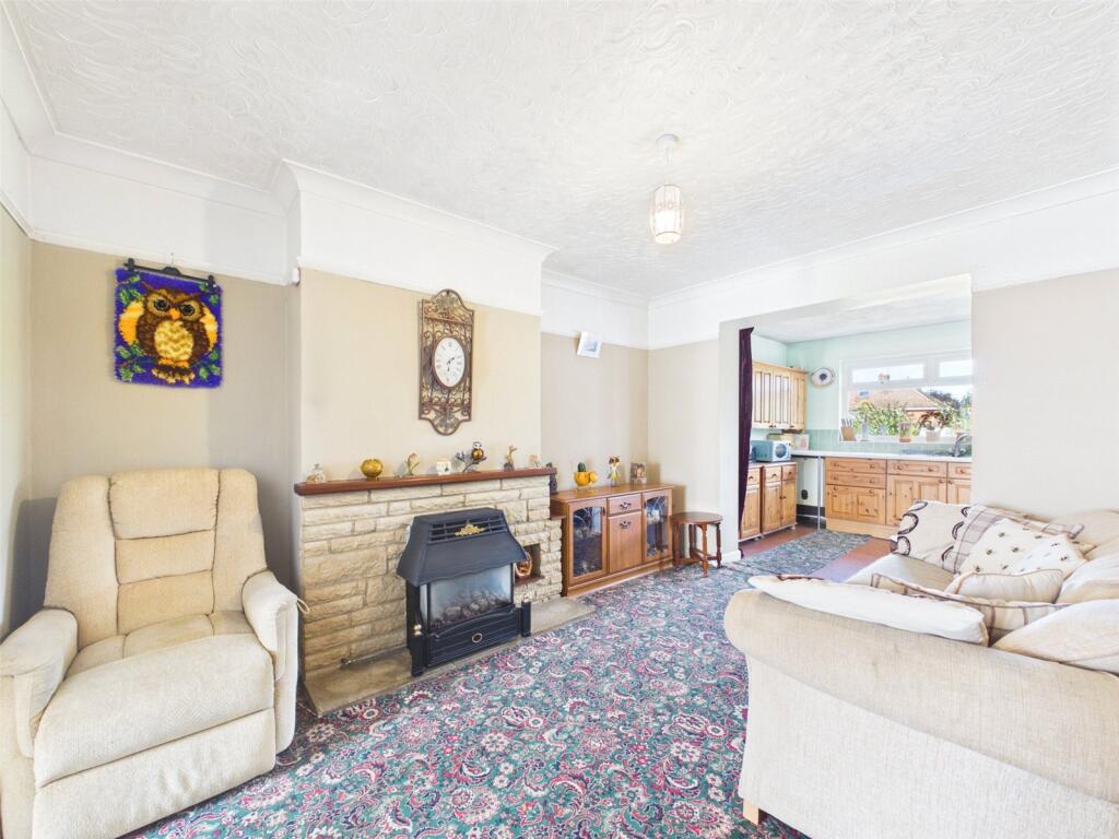House in Gloucester, Gloucestershire - View 4