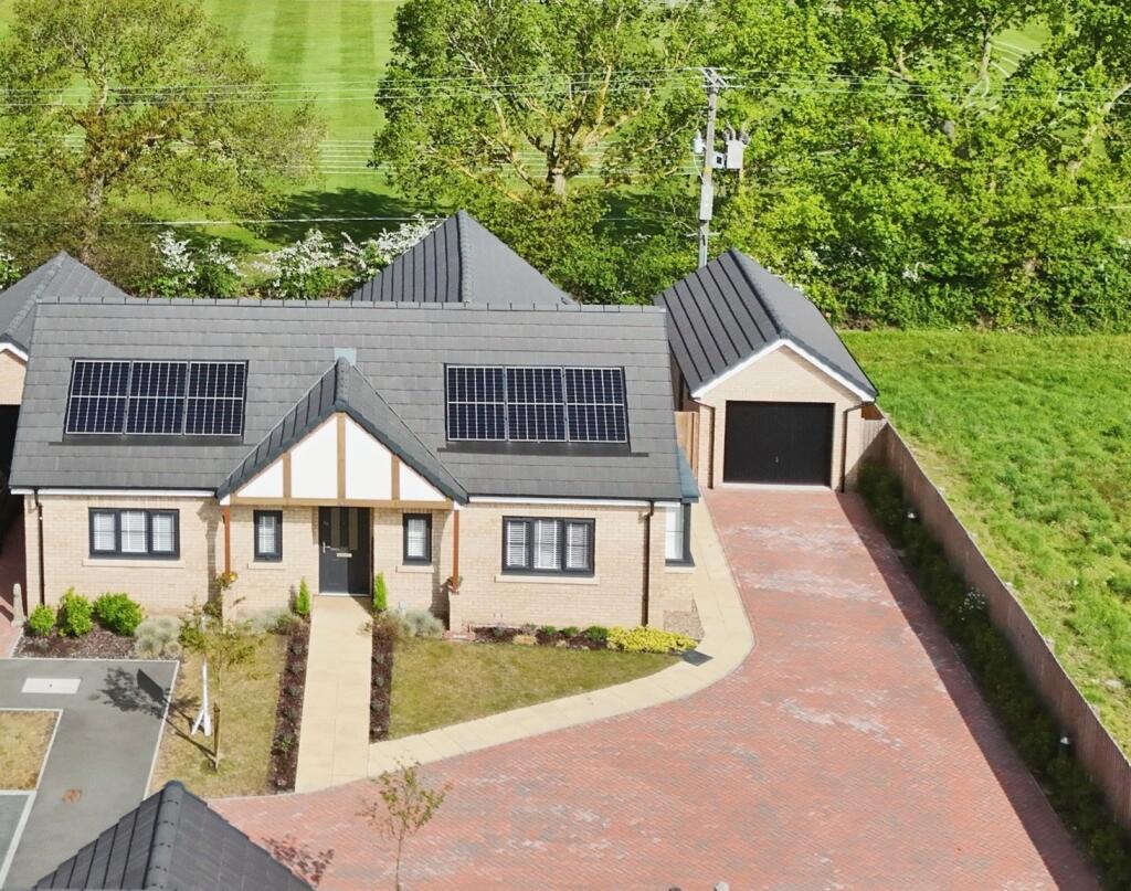 Main image of property: Hotchkin Gardens, Woodhall Spa