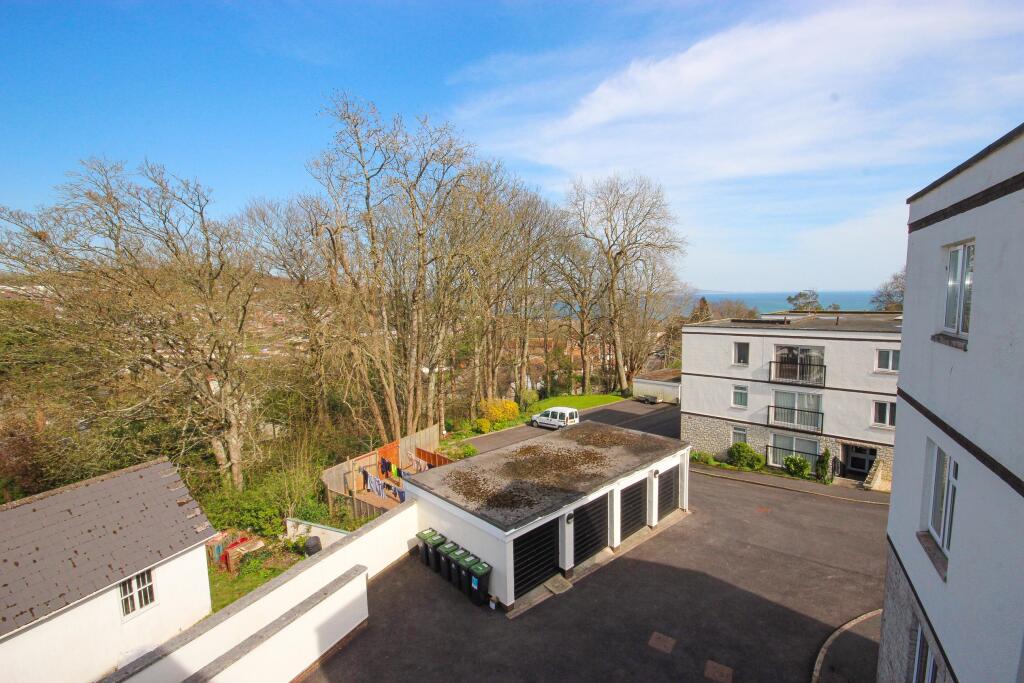 Clappentail Lane, Lyme Regis, Dorset, DT7 photo 2