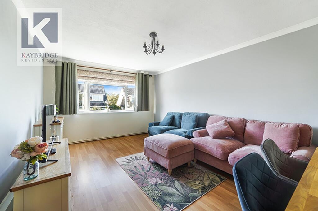 Apartment in Kingston upon Thames - View 5