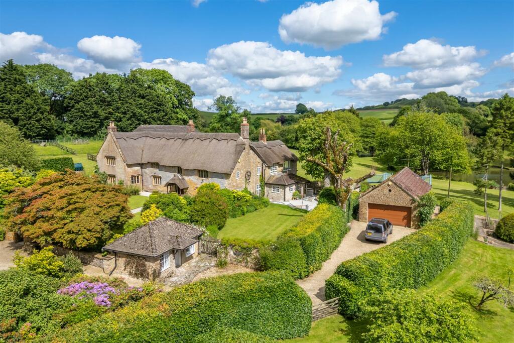 7-bed detached on Old Sandpits House near Broadwindsor, Beaminster, £1,750,000