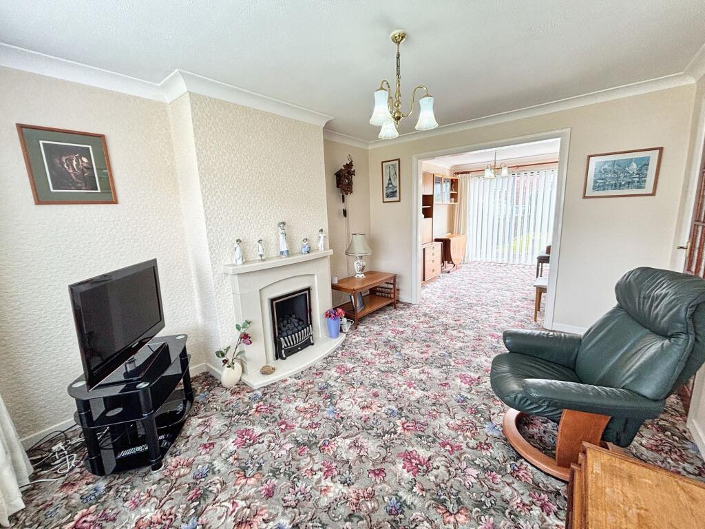 House in Cefn Glas, Laleston - View 4