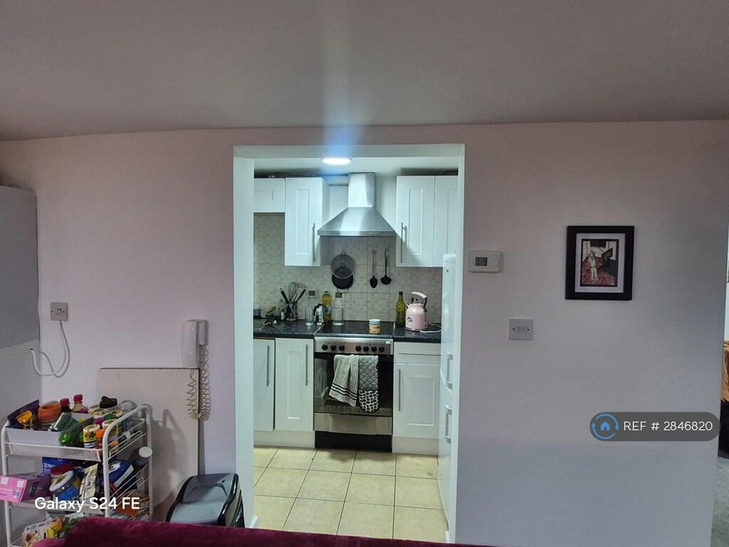 Main image of property: Whalley Range, Manchester, M16