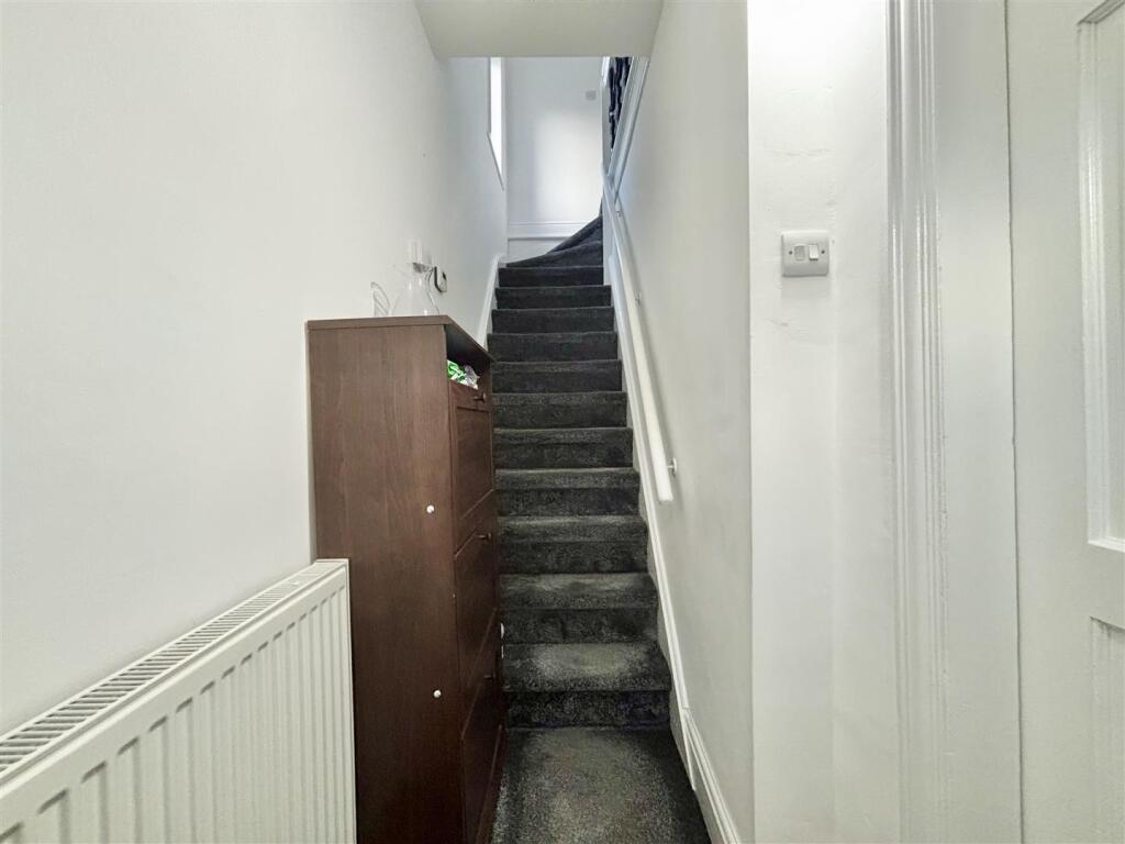 Additional image 7 of Hollybank Gardens, Bradford 7