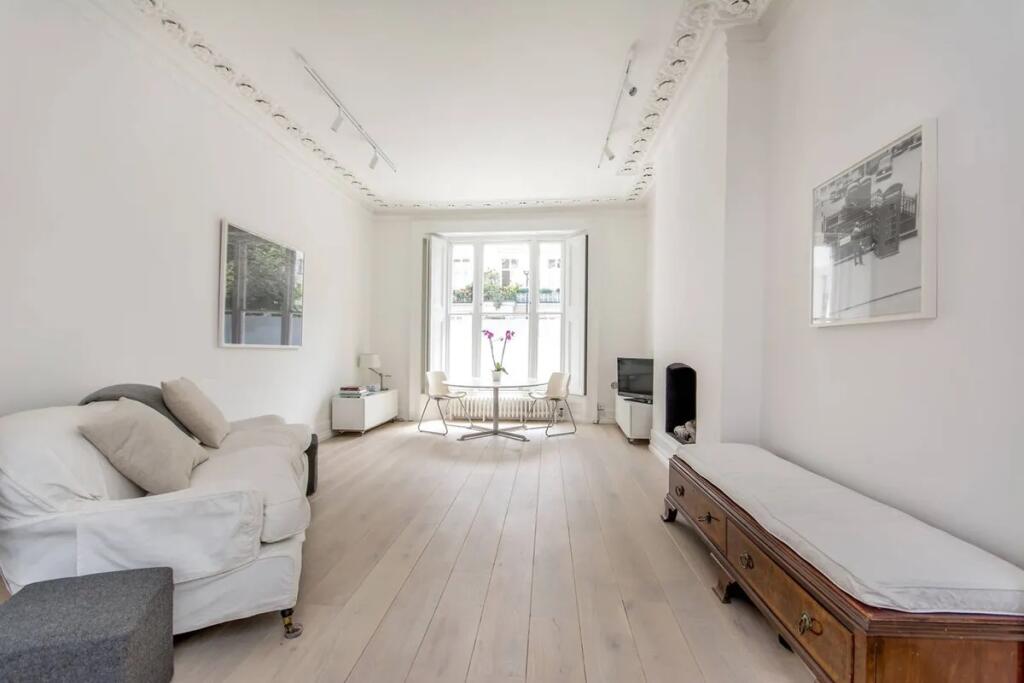 Main image of property: St Stephens Gardens, London, W2